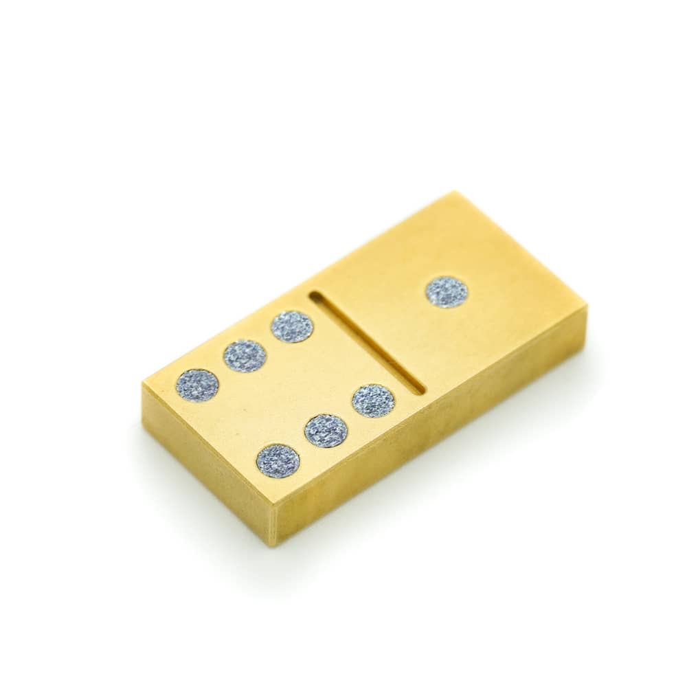 Dominostein aus Gold mit Osmium Diamonds
